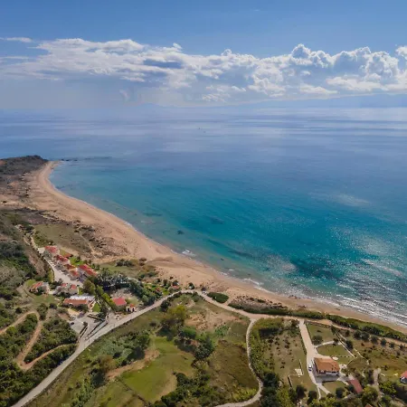 Mounda Apollon Villa *