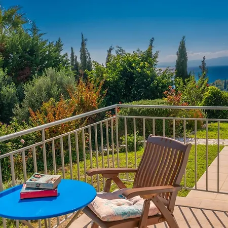 Mounda Apollon 别墅 *