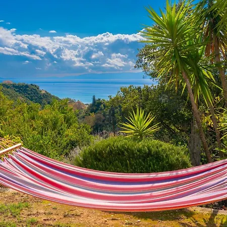 Mounda Apollon Ratzaklíon